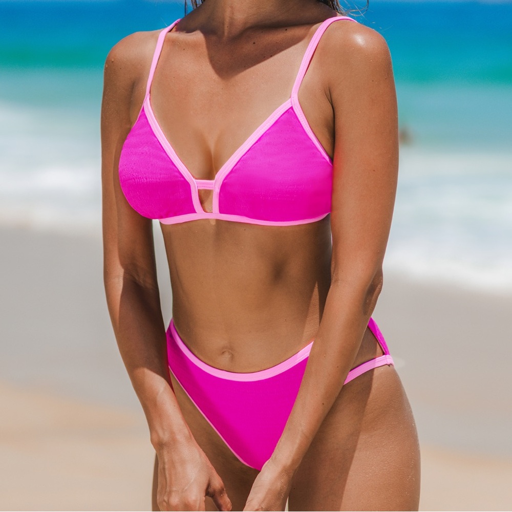 Cupshe Cut Out Pink Bikini in Neon Pink